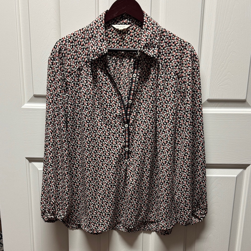 Max Studio Black and Pink Floral Top